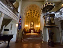 Altar de la Catedral Luterana de Reikiavik