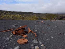 Restos del barco en Djúpalónssandur