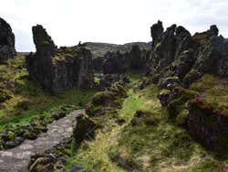 Sendero en Djúpalónssandur