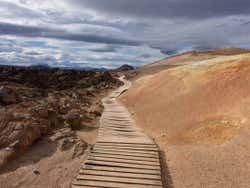 Sendero en Leirhnjúkur